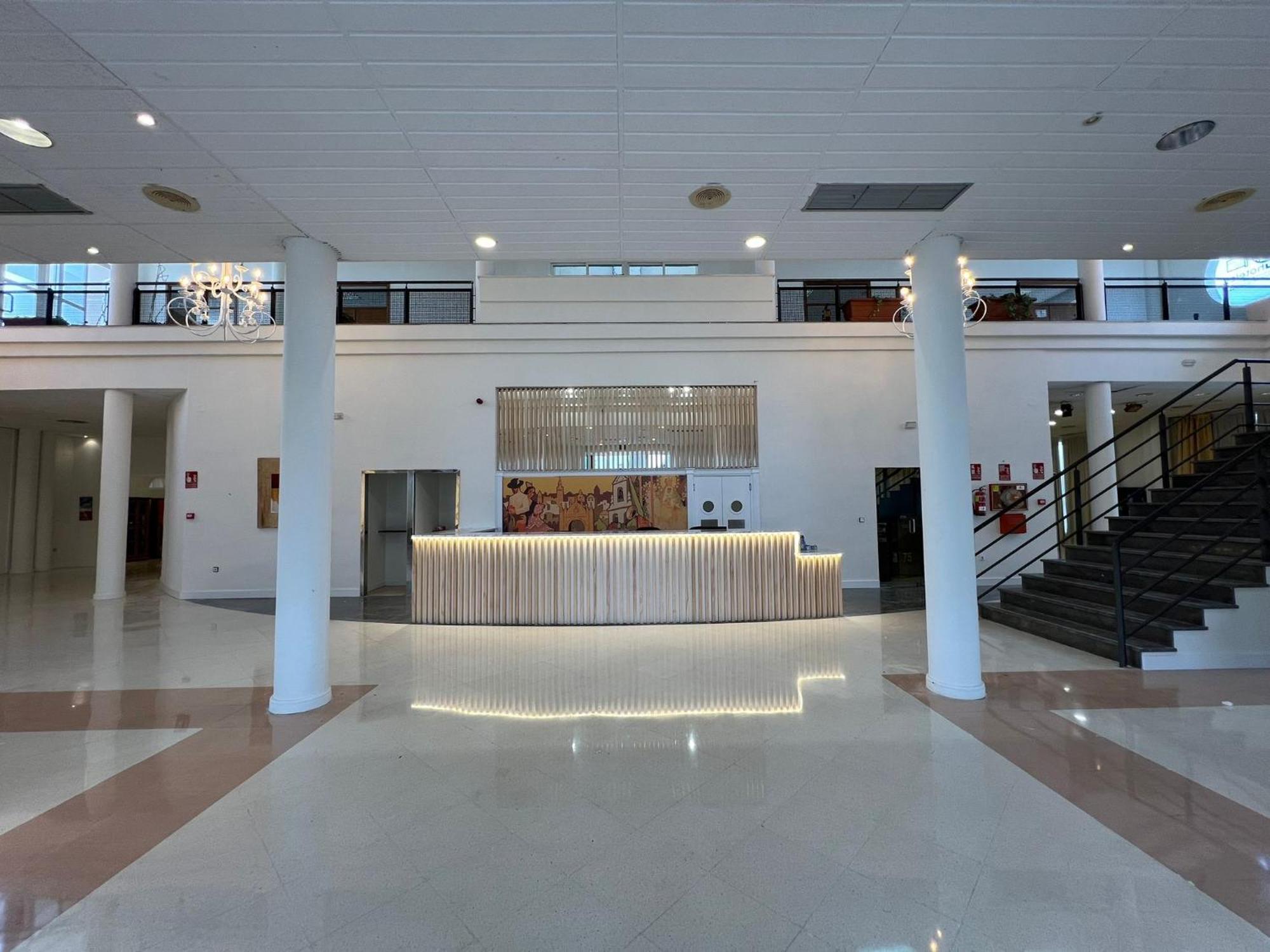 Hospedium Hotel Blu Torre De Sevilla Torre de la Reina Luaran gambar